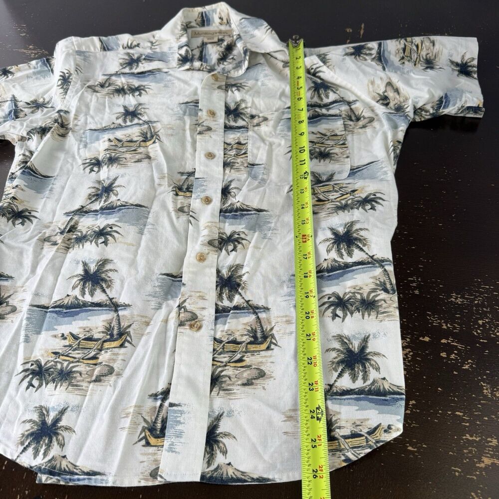 Munsingwear Mens Button Up Shirt Size M Medium 26x21 100% Cotton Short Sleeve - Picture 2 of 6